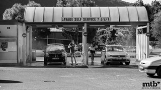 Self Service? Zu zweit machts doch einfach mehr Spass Self Service? Zu zweit machts doch einfach mehr Spass