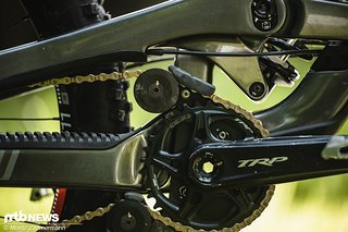 Der Sachse setzt auf ein Custom-Setup mit Umlenkrolle.