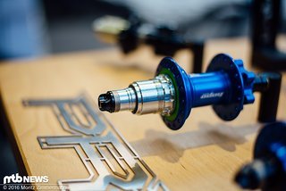Damit auch ein 10T-Ritzel verwendet werden kann, gibt es einen neuen Freilaufkörper für Hope-Naben Damit auch ein 10T-Ritzel verwendet werden kann, gibt es einen neuen Freilaufkörper für Hope-Naben