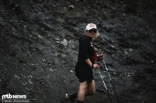 Vali Höll wartet nun seit über einem Jahr auf einen World Cup-Sieg, doch mit konstant starken Leistungen ist die Österreicherin aktuell mal wieder die Nummer 1 im World Cup.