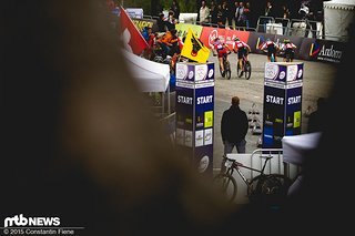 Riders ready. Attention. Go! Dreimal Schweiz gegen einmal Norwegen.