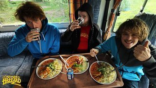 Typisch Englisch: Kartoffeln, Bohnen und Fischstäbchen