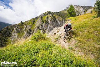 Das Santa Cruz Hightower ist präzise unterwegs und hat einen eher straffen Charakter.