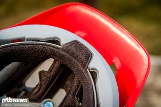 Auch hier findet sich das Sweat Pad Auch hier findet sich das Sweat Pad