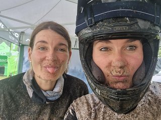 Nach der Pro-Stage gibt es erst mal jede Menge nasses und dreckiges Material zu reinigen.