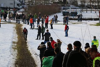 Einsam an der Spitze - der Schweizer BMC-Fahrer Näf.