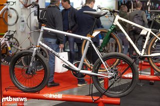 Ein Spaßbike auf 20" – das ist das Tutto Mini in der Farbe Silver Bootleg.