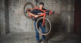 Jürgen Schlender mit seinem Gravelbike Punk, das ihr vielleicht noch von den Craft Bike Days kennt