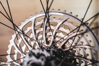Die sechs größten Ritzel sind aus Aluminium gefräst Die sechs größten Ritzel sind aus Aluminium gefräst