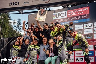 Das Commençal Vallnord DH Team wurde als bestes Team des Tages ausgezeichnet