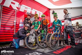 Ein schöner Nachmittag mit 4 glücklichen Usern geht zu Ende. Wir sagen danke an SRAM! Ein schöner Nachmittag mit 4 glücklichen Usern geht zu Ende. Wir sagen danke an SRAM!