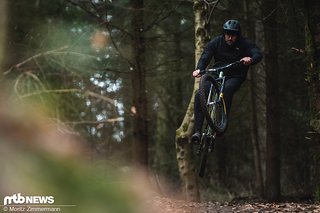 Mal abgesehen von den eher unspaßigen Funn-Anbauteilen verführt das Twist zum Spielen auf dem Trail