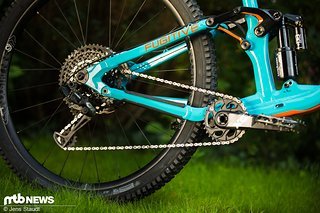 Angetrieben wird unser Testbike mit SRAMs GX Eagle-Schaltung. Angetrieben wird unser Testbike mit SRAMs GX Eagle-Schaltung.