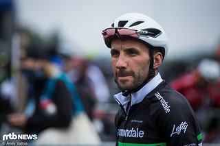 Ursprünglich wollte Manuel Fumic 2020 nach Olympia aufhören. Corona hat ihm aber einen Strich durch die Rechnung gemacht. Deshalb hängt der 38-Jährige noch ein Jahr hinten an. Ursprünglich wollte Manuel Fumic 2020 nach Olympia aufhören. Corona hat ihm aber einen Strich durch die Rechnung gemacht. Deshalb hängt der 38-Jährige noch ein Jahr hinten an.