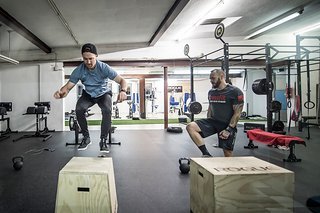 Mit YT-Boss Markus Flossmann in der Muckibude - Aaron Gwin Mit YT-Boss Markus Flossmann in der Muckibude - Aaron Gwin