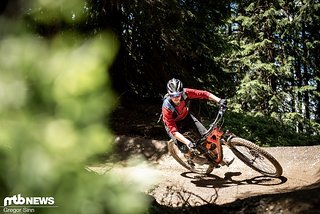 Bei den blauen Strecken handelt es sich im wesentlichen um gebaute Flowtrails Bei den blauen Strecken handelt es sich im wesentlichen um gebaute Flowtrails