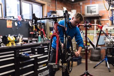 Die Bikes sind bereit! Schon heute startet das Team Corendon-Circus auf Canyon-Rädern! Die Bikes sind bereit! Schon heute startet das Team Corendon-Circus auf Canyon-Rädern!
