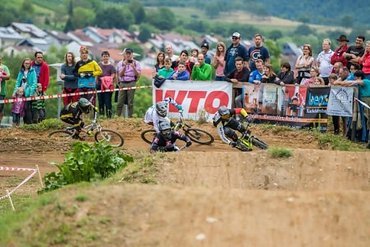 Im Elite Finallauf duellieren sich die beiden WM Bronzemedaillengewinner Last und Waldburger bis auf das letzte Hemd Im Elite Finallauf duellieren sich die beiden WM Bronzemedaillengewinner Last und Waldburger bis auf das letzte Hemd