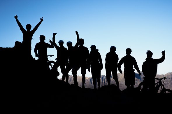 Und der Rest der Truppe auch. Und der Rest der Truppe auch.