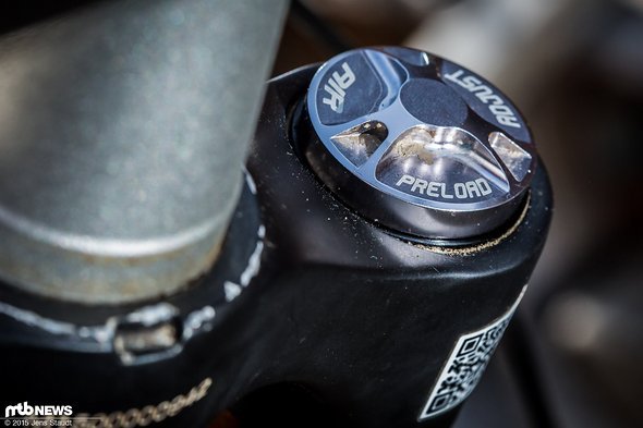 Luftdruck einstellen, Zugstufe einstellen und los auf den Trail Luftdruck einstellen, Zugstufe einstellen und los auf den Trail