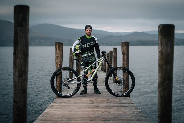 Dieser Wechsel ist bereits fix: Adam Brayton fährt ab 2019 für Nukeproof Dieser Wechsel ist bereits fix: Adam Brayton fährt ab 2019 für Nukeproof