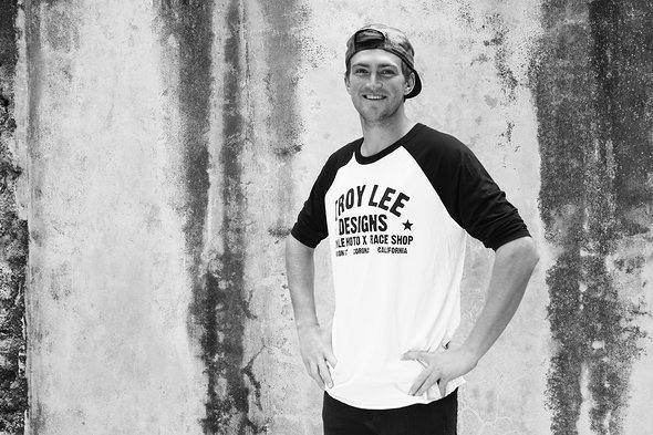 Brendan Fairclough reist direkt vom World Cup in Leogang an und begleitet uns auf unseren Ausfahrten Brendan Fairclough reist direkt vom World Cup in Leogang an und begleitet uns auf unseren Ausfahrten