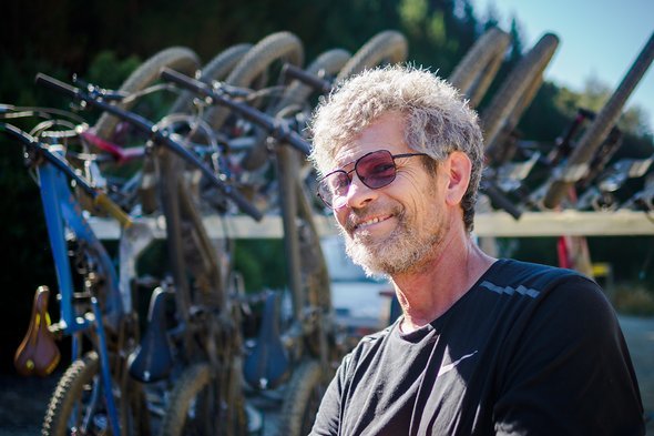 Schon immer dabei und stolzer Besitzer eines der letzten Santa Cruz Nomad mit Rohloff des Auftraggebers Schon immer dabei und stolzer Besitzer eines der letzten Santa Cruz Nomad mit Rohloff des Auftraggebers