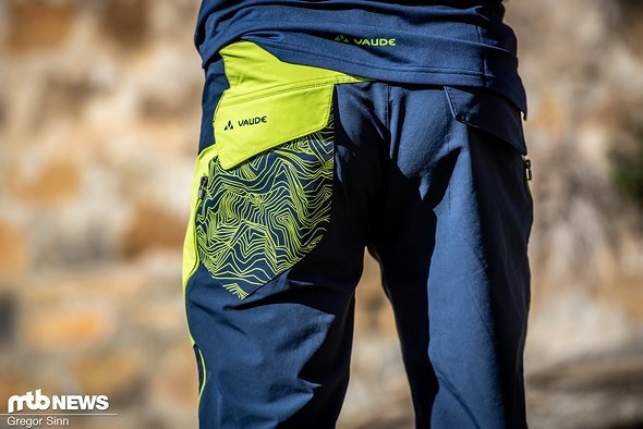 Die Hose ist zu 80 % winddicht und wasserabweisend Die Hose ist zu 80 % winddicht und wasserabweisend