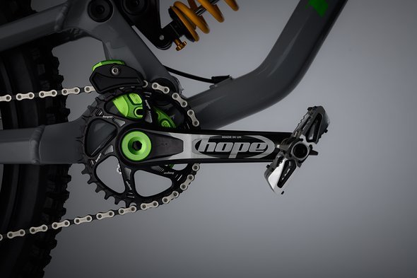 Adams Bike ist komplett mit Hope-Komponenten bestückt Adams Bike ist komplett mit Hope-Komponenten bestückt