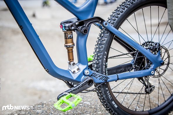 Das NS Bikes Define verfügt über einen klassischen Viergelenk-Hinterbau Das NS Bikes Define verfügt über einen klassischen Viergelenk-Hinterbau