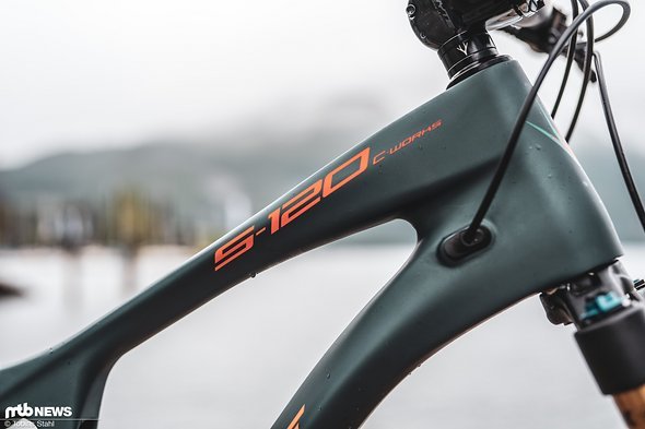 Die Steuerrohre fallen für ein XC-Bike vergleichsweise lang aus Die Steuerrohre fallen für ein XC-Bike vergleichsweise lang aus