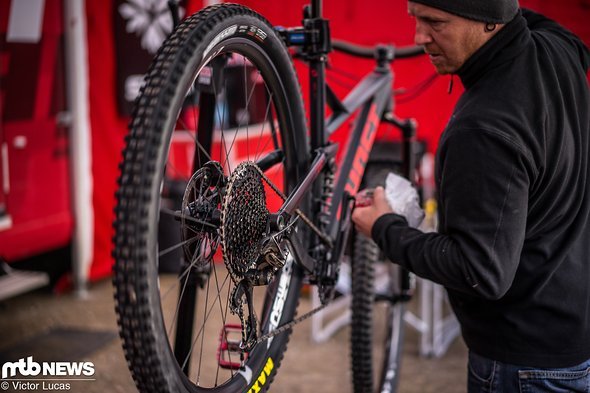 Die Abstimmung der SRAM GX Eagle braucht etwas Geduld und Fingerspitzengefühl Die Abstimmung der SRAM GX Eagle braucht etwas Geduld und Fingerspitzengefühl
