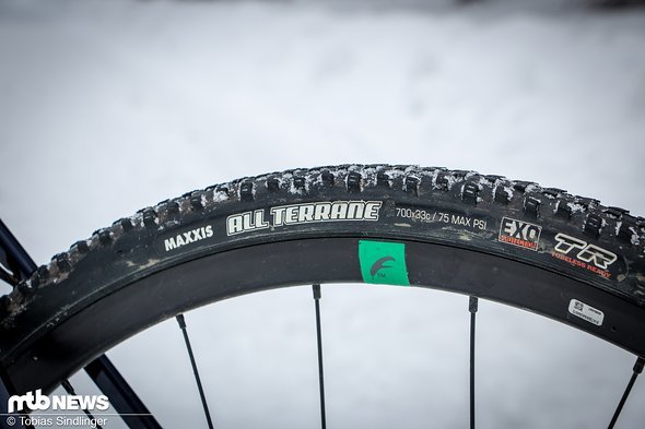Laufräder von Fulcrum und spezielle Cyclocross-Reifen von Maxxis sind für den direkten Kontakt zum Boden zuständig Laufräder von Fulcrum und spezielle Cyclocross-Reifen von Maxxis sind für den direkten Kontakt zum Boden zuständig