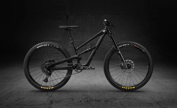 Für die Biker und Bikerinnen zwischen 145 und 160 cm Körpergröße gibt es die 26"-Option Für die Biker und Bikerinnen zwischen 145 und 160 cm Körpergröße gibt es die 26"-Option