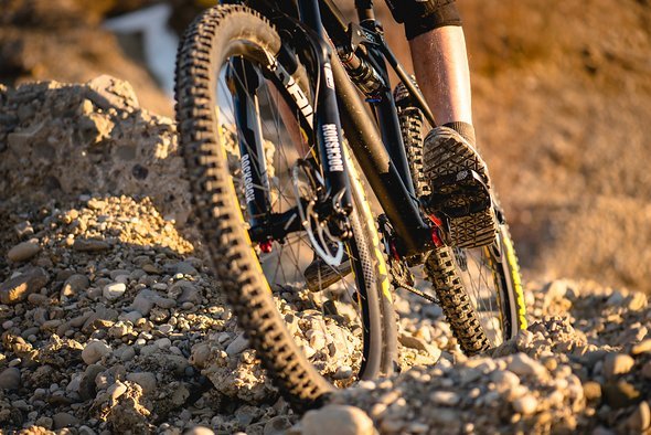 Schön steif im Bereich der Pedalauflagefläche Schön steif im Bereich der Pedalauflagefläche