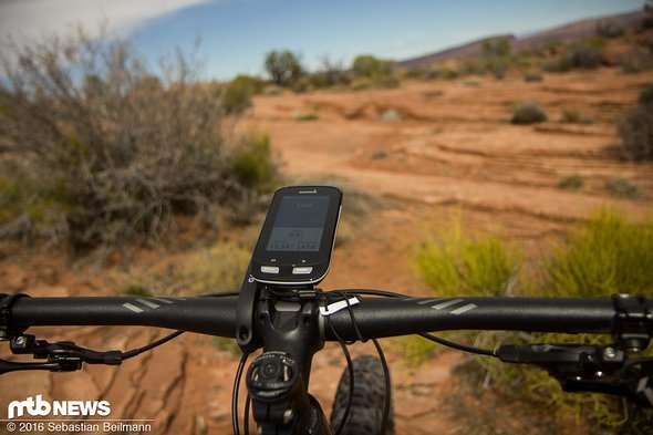 Optional kann ein Garmin oder Smartphone am Lenker montiert werden, um alle wichtigen Daten im Blick zu haben ... Optional kann ein Garmin oder Smartphone am Lenker montiert werden, um alle wichtigen Daten im Blick zu haben ...