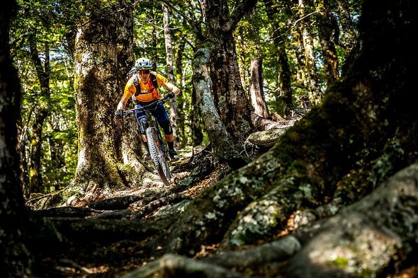 Das Megatower ist mehr als ein gutes Enduro-Racebike Das Megatower ist mehr als ein gutes Enduro-Racebike