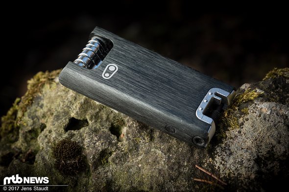 Die magnetische Hülle sieht nicht nur Edel aus Die magnetische Hülle sieht nicht nur Edel aus