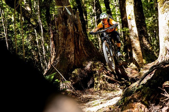 An diesem "Plop" passierten beim NZ Enduro Rennen in der Vergangenheit viele Stürze An diesem "Plop" passierten beim NZ Enduro Rennen in der Vergangenheit viele Stürze