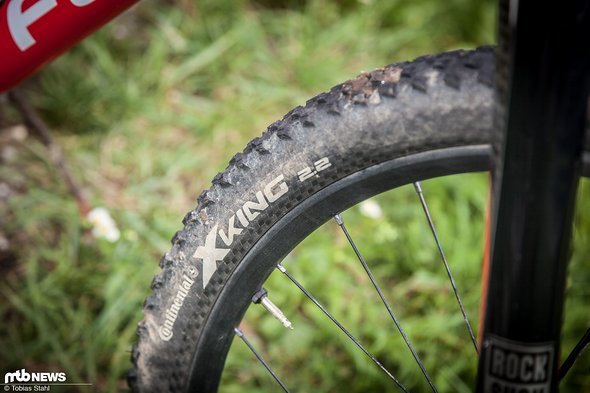 Die Continental Race King-Reifen haben wir für Finale Ligure gegen griffigere X King ersetzt Die Continental Race King-Reifen haben wir für Finale Ligure gegen griffigere X King ersetzt