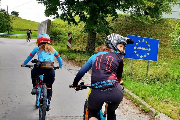 Das Rennen hat grenzübergreifend stattgefunden, am Morgen jeweils in Slowenien und am Nachmittag in Österreich Das Rennen hat grenzübergreifend stattgefunden, am Morgen jeweils in Slowenien und am Nachmittag in Österreich