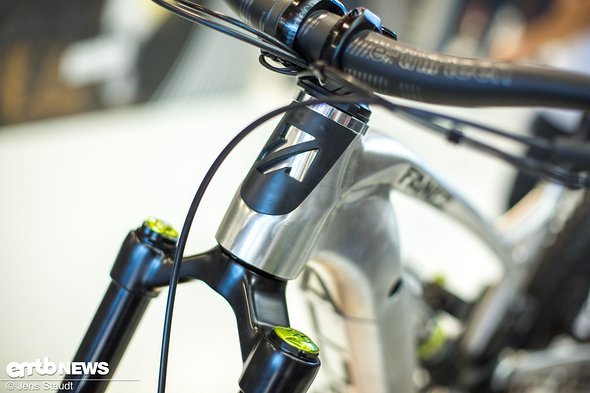 Neu ist auch die E1-Serie für E-Bikes (oder schwere, schnelle Fahrer) Neu ist auch die E1-Serie für E-Bikes (oder schwere, schnelle Fahrer)
