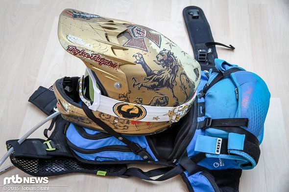 Gut gerüstet und bis an die Grenze bepackt Gut gerüstet und bis an die Grenze bepackt