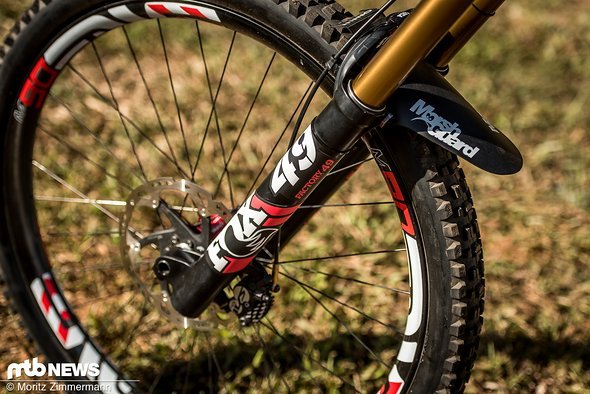 Luca Shaw geht in Cairns wie sein Teamkollege Greg Minnaar auf einem 29er an den Start Luca Shaw geht in Cairns wie sein Teamkollege Greg Minnaar auf einem 29er an den Start