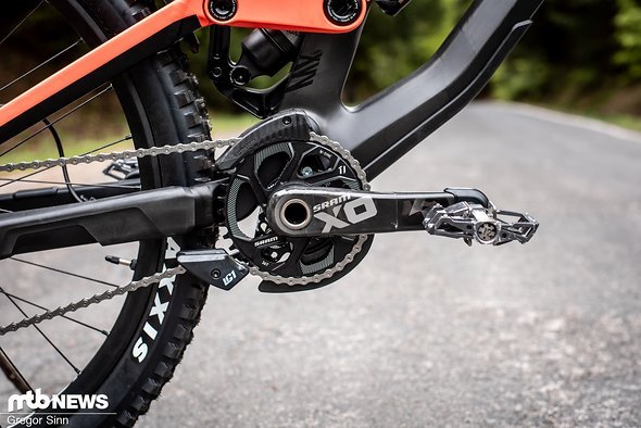 SRAM X01 DH-Carbon-Kurbeln senken das Gewicht SRAM X01 DH-Carbon-Kurbeln senken das Gewicht