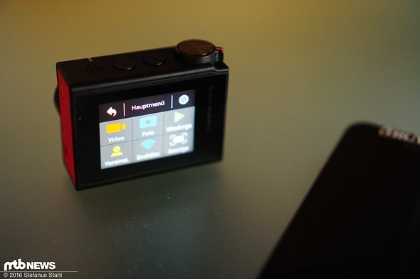 Übersichtliches Touchscreen-Menü Übersichtliches Touchscreen-Menü