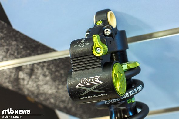 Wichtigstes Feature des Jade X: der Plattformhebel Wichtigstes Feature des Jade X: der Plattformhebel