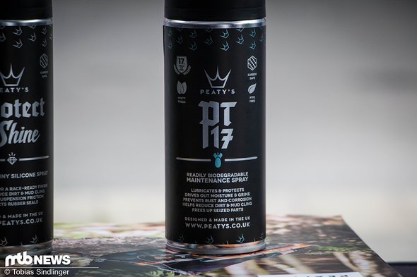 Das Pflegespray PT17 soll die Langlebigkeit der Bauteile am Fahrrad erhöhen und es zudem optisch aufwerten Das Pflegespray PT17 soll die Langlebigkeit der Bauteile am Fahrrad erhöhen und es zudem optisch aufwerten
