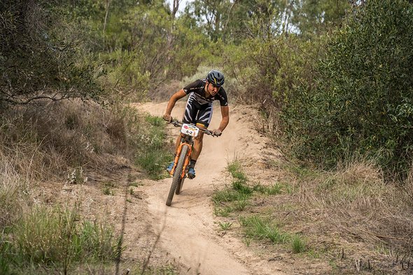Noch ist das Cape Epic aber nicht zu Ende und wir werden alles versuchen den dritten Rang zurückzuerobern Noch ist das Cape Epic aber nicht zu Ende und wir werden alles versuchen den dritten Rang zurückzuerobern
