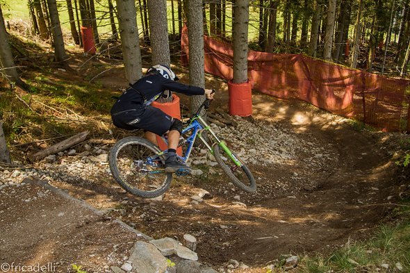 Der Halt am Pedal ist bei Five Tens Freerider High ein gutes Stück besser. Der Halt am Pedal ist bei Five Tens Freerider High ein gutes Stück besser.